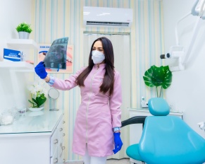 how to choose a cosmetic dentist