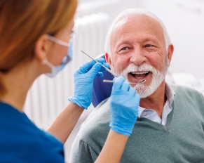 oral hygiene tips for seniors