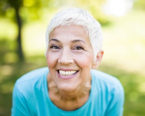 dentures vs implants for seniors at home