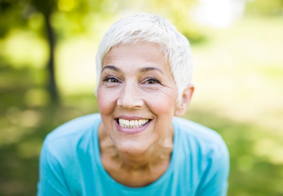 dentures vs implants for seniors at home