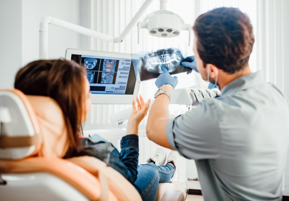 top dentist in NJ explaining x-rays